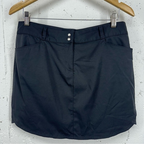 Adidas Women’s size 12 Essential Three Stripe Black Skort - Picture 3 of 16